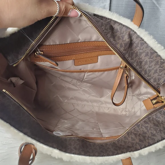 MICHAEL KORS sinclair sherpa large grab tote